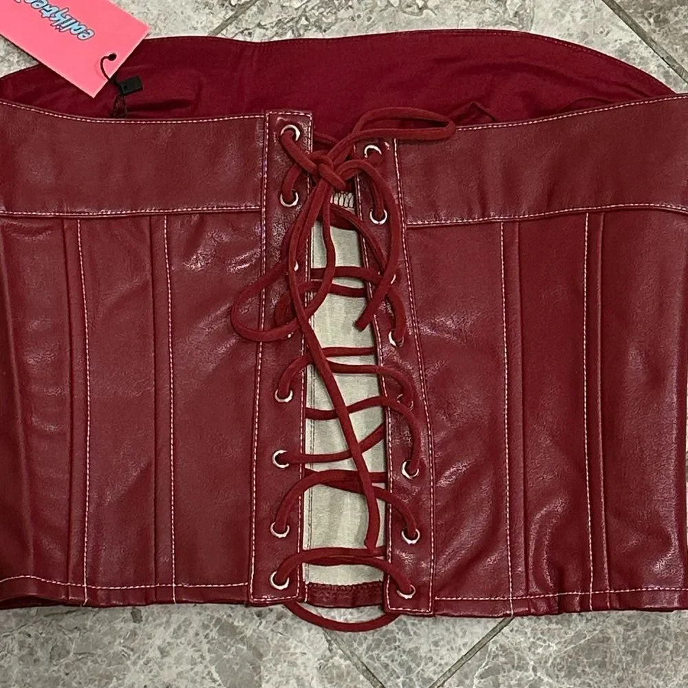 Edikted Moss Faux Leather Lace Up Corset Burgundry NEW Medium